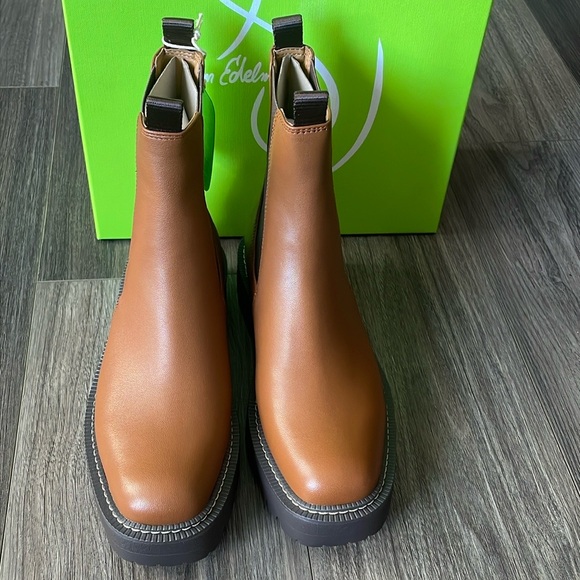 Sam Edelman - Women’s Laguna Chealse Leather Boots - Picture 6 of 12